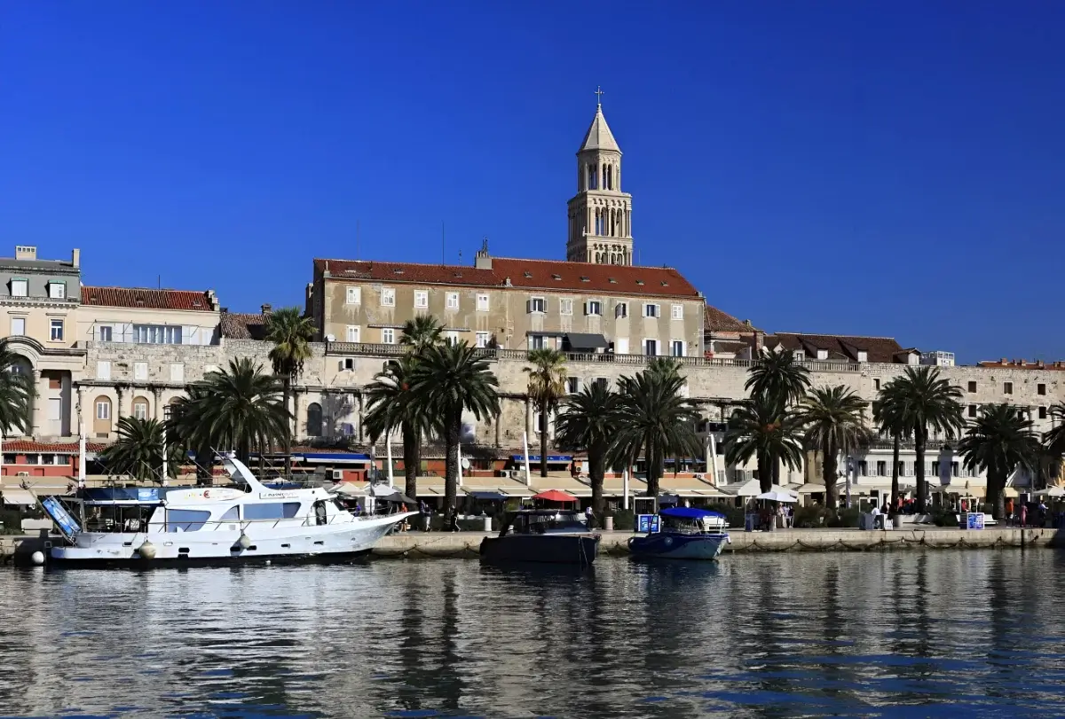 Pohľad z mora na Split